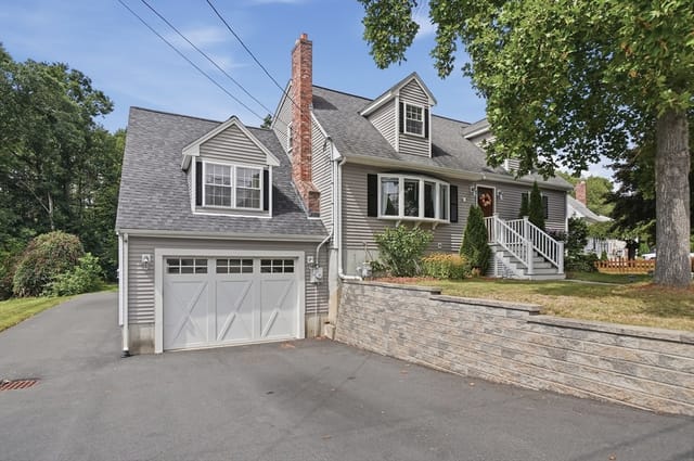 Casa Unifamiliar de 5 quartos em 17 Dartmouth Drive, Milford