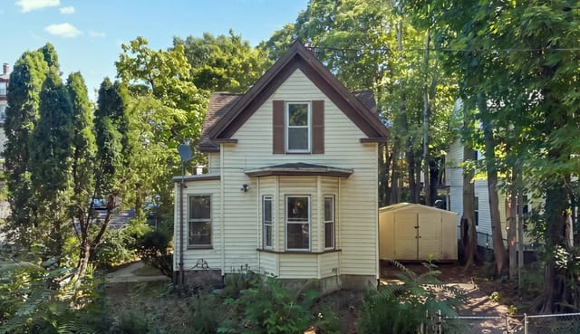2-bed Single Family at 5 Westminster St, Boston