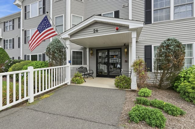 2-bed Condo at 26 Greenleaves Dr # 611, Amherst