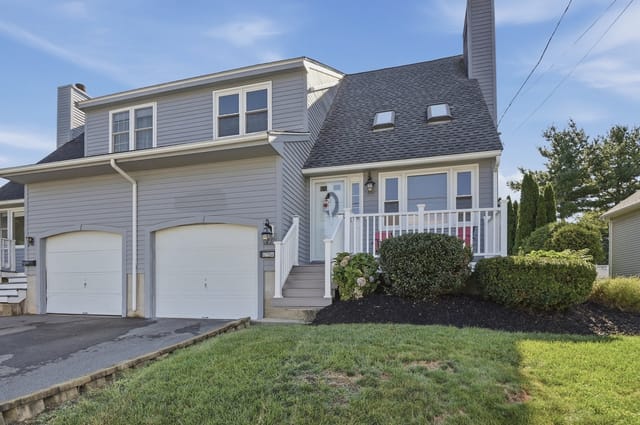 2-bed Single Family at 679-A Burncoat Street, Worcester
