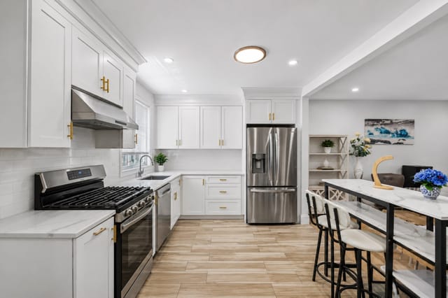 3-bed Condo at 41 Union St # A, Weymouth