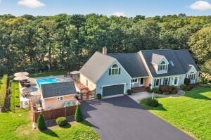 4-bed Single Family at 56 Obed Brooks Rd, Harwich