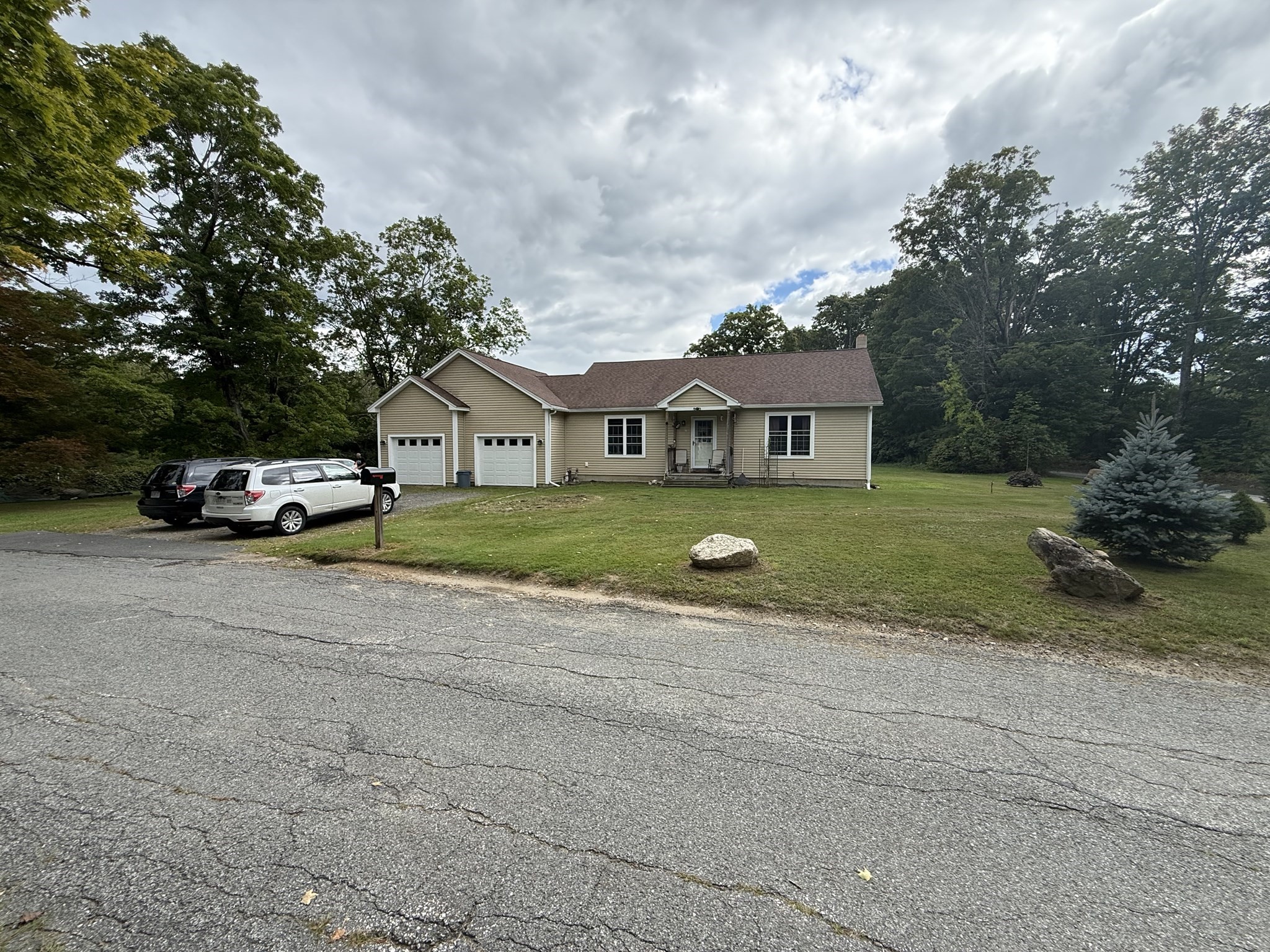 2-bed Single Family at 214 Tom Swamp Rd, Athol