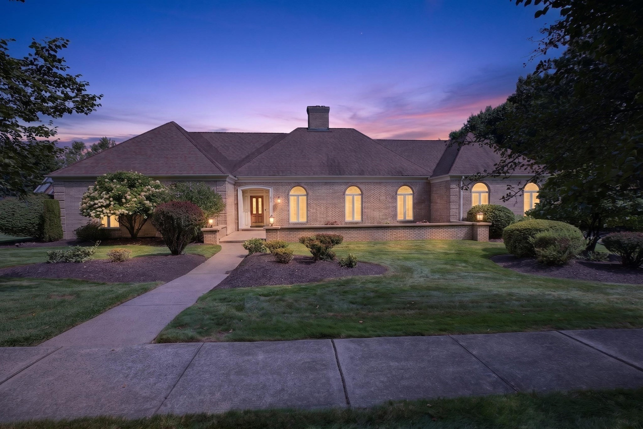 6-bed Single Family at 196 High Meadow Dr, West Springfield