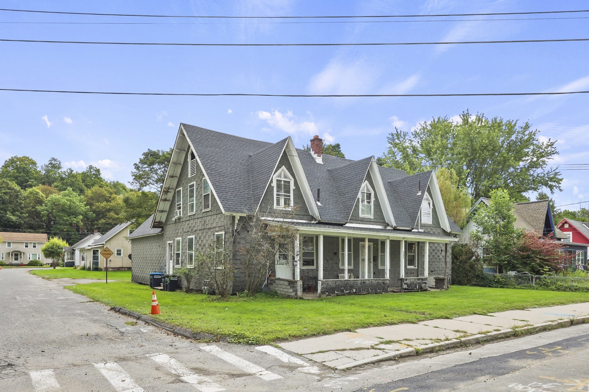 Multifamiliar de 6 habitaciones en 340-342 Wahconah St, Pittsfield