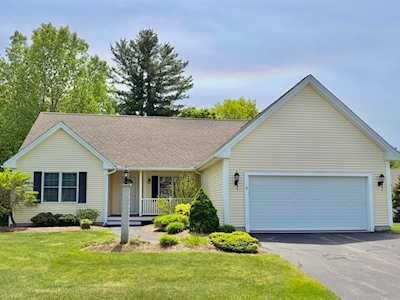 Condomínio de 2 quartos em 6 Ashley Ln # 38, Methuen