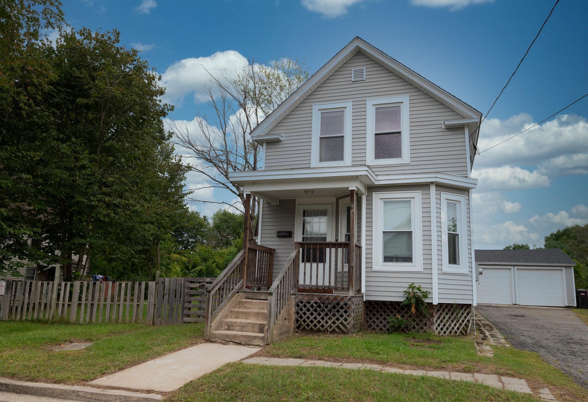 Casa Unifamiliar de 4 quartos em 119 Everett Ave, Athol