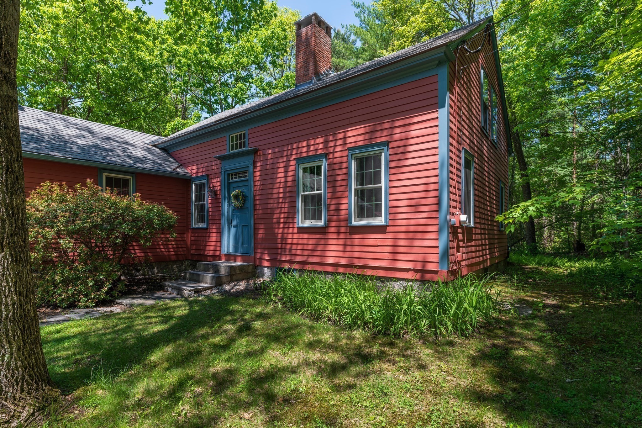 3-bed Single Family at 266 Turners Falls Rd, Montague