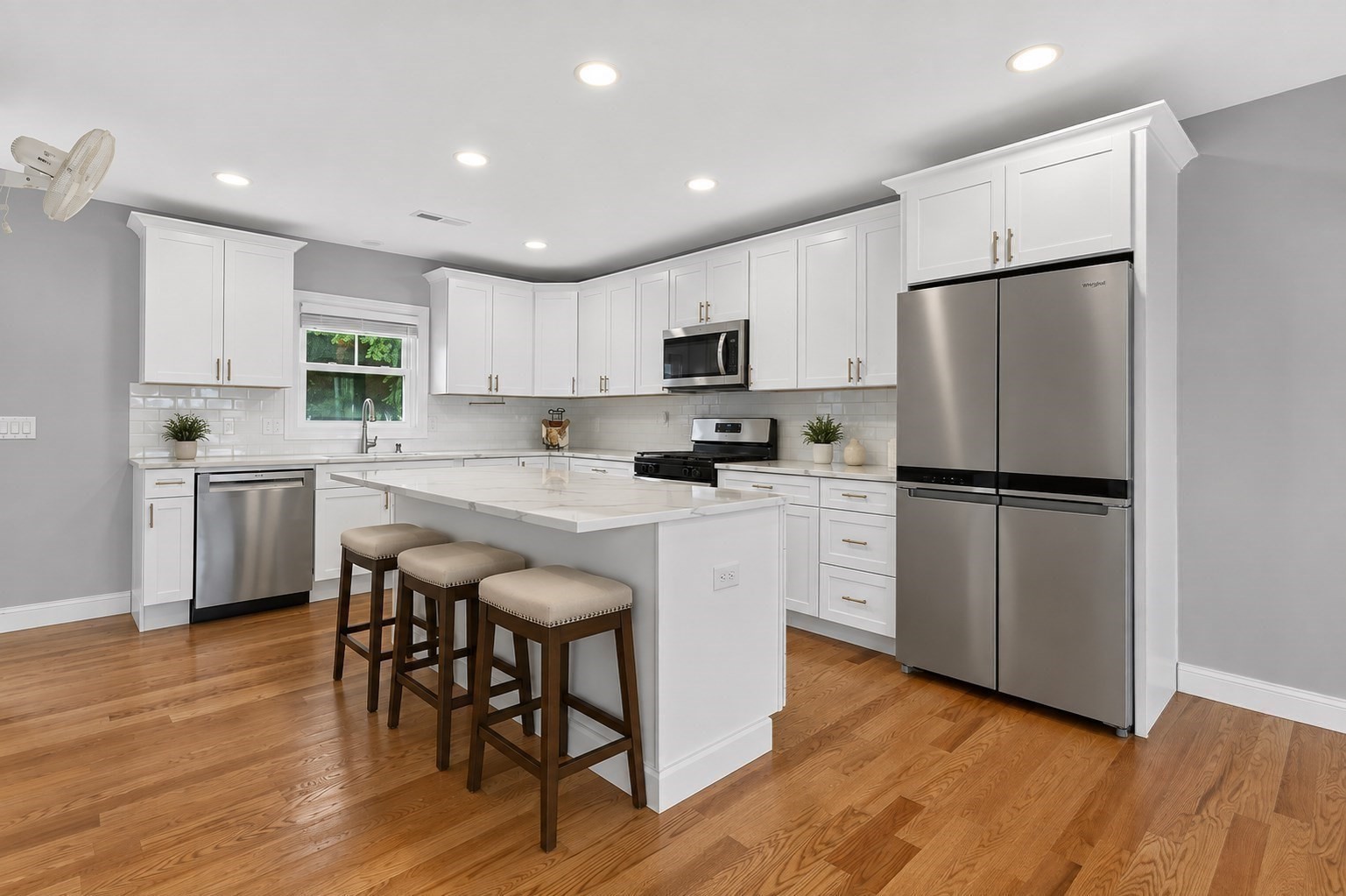 3-bed Single Family at 128 Parker Street, Maynard