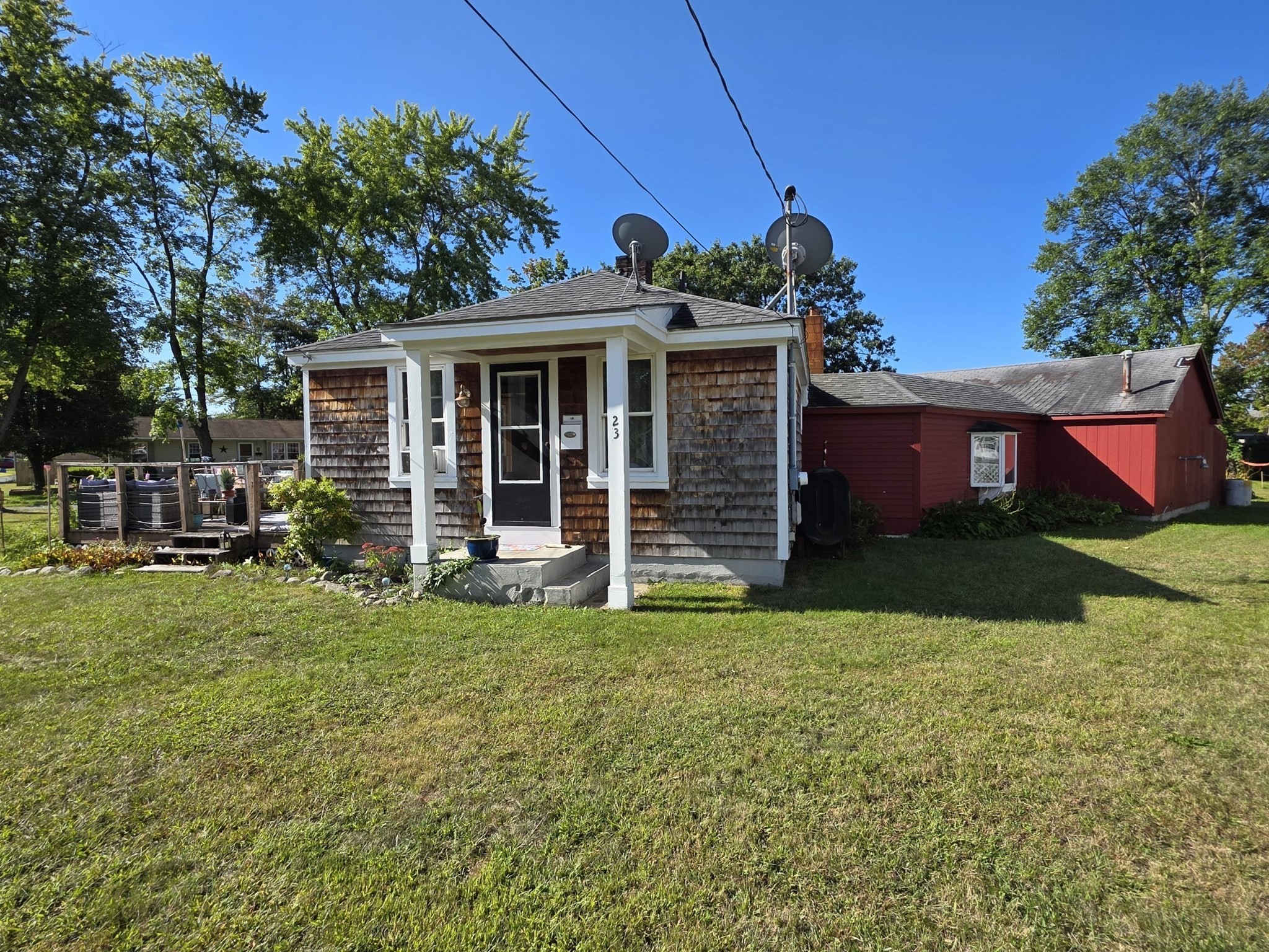 Casa Unifamiliar de 3 habitaciones en 23 Coolidge Ave, Montague