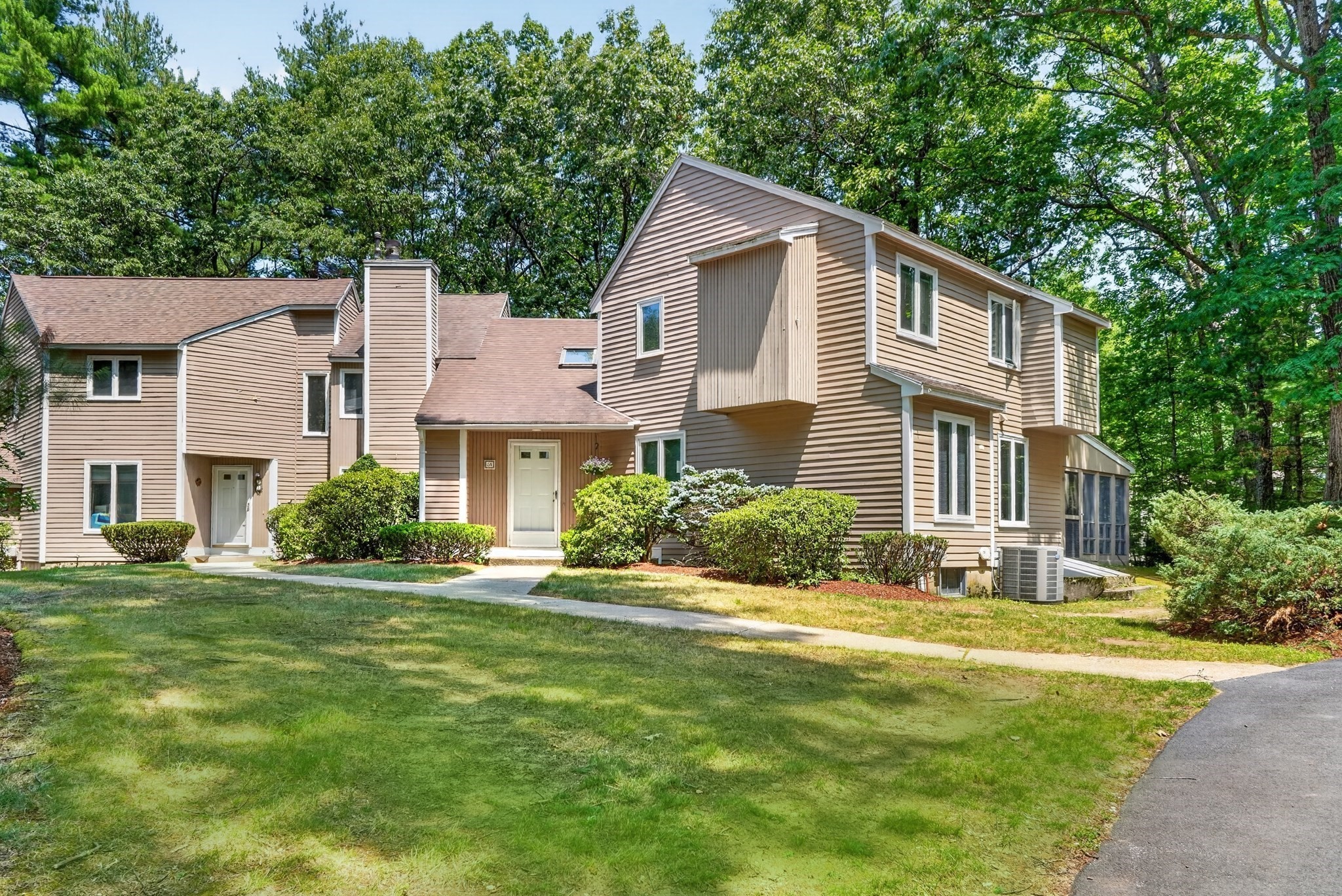 3-bed Condo at 8 Pilgrim Drive # A, Westford