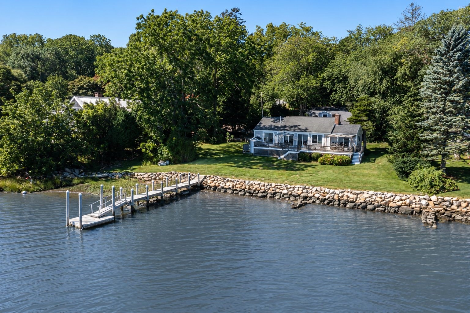 3-bed Single Family at 1380H Drift Road, Westport