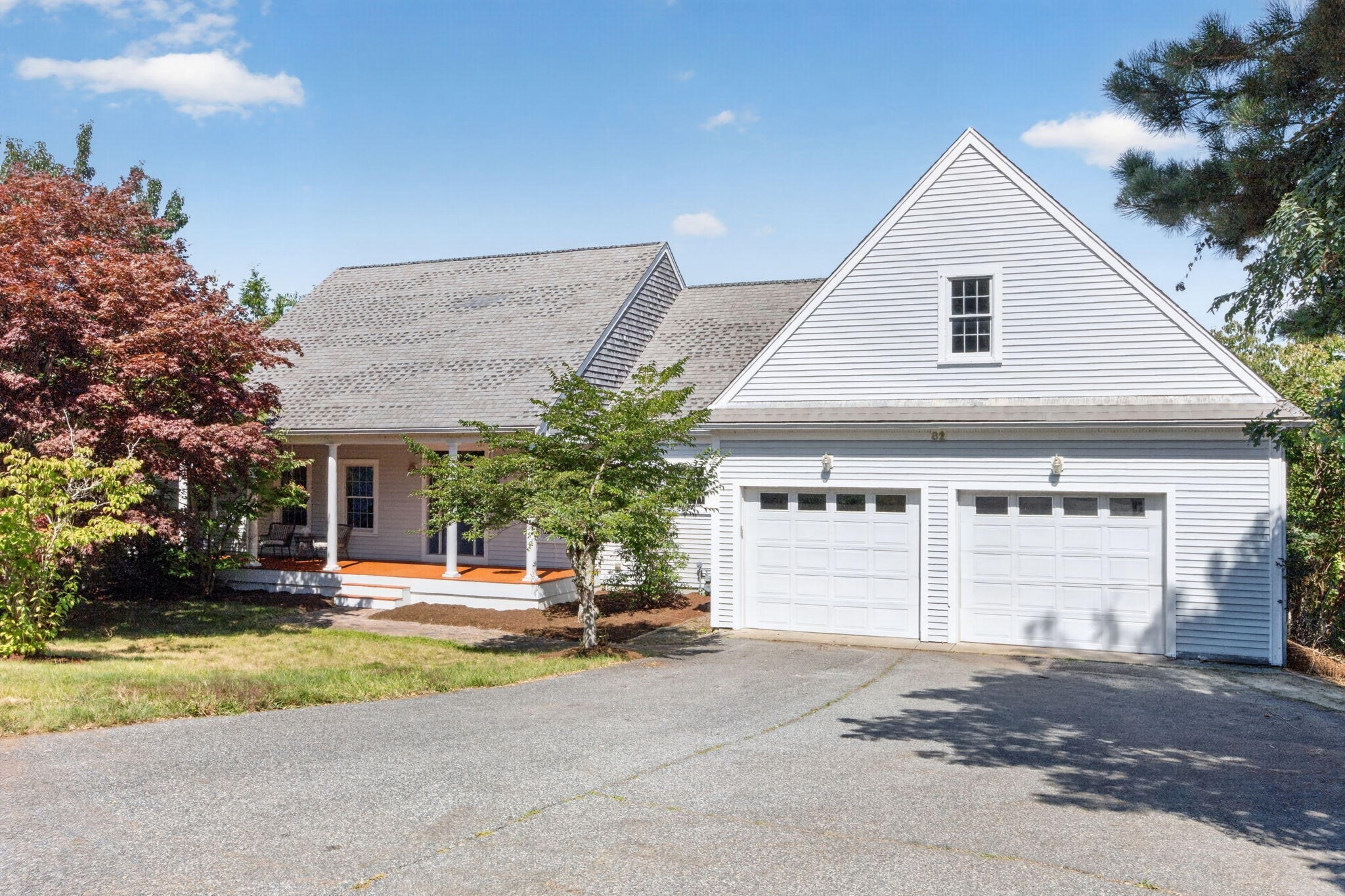 Casa Unifamiliar de 4 quartos em 82 Nottingham Dr, Yarmouth