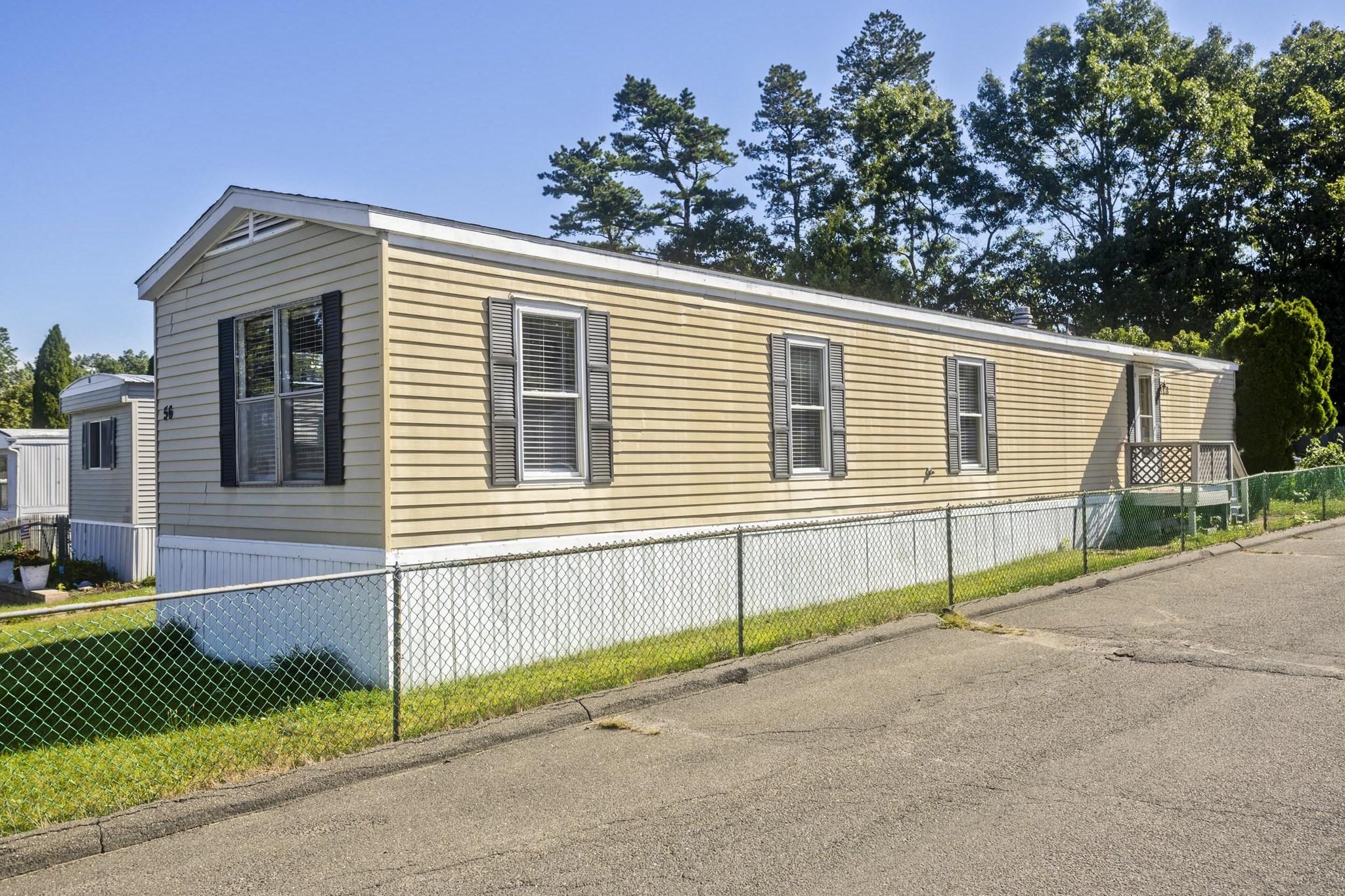 Casa Unifamiliar de 3 quartos em 56 Klondike Ave, Westfield