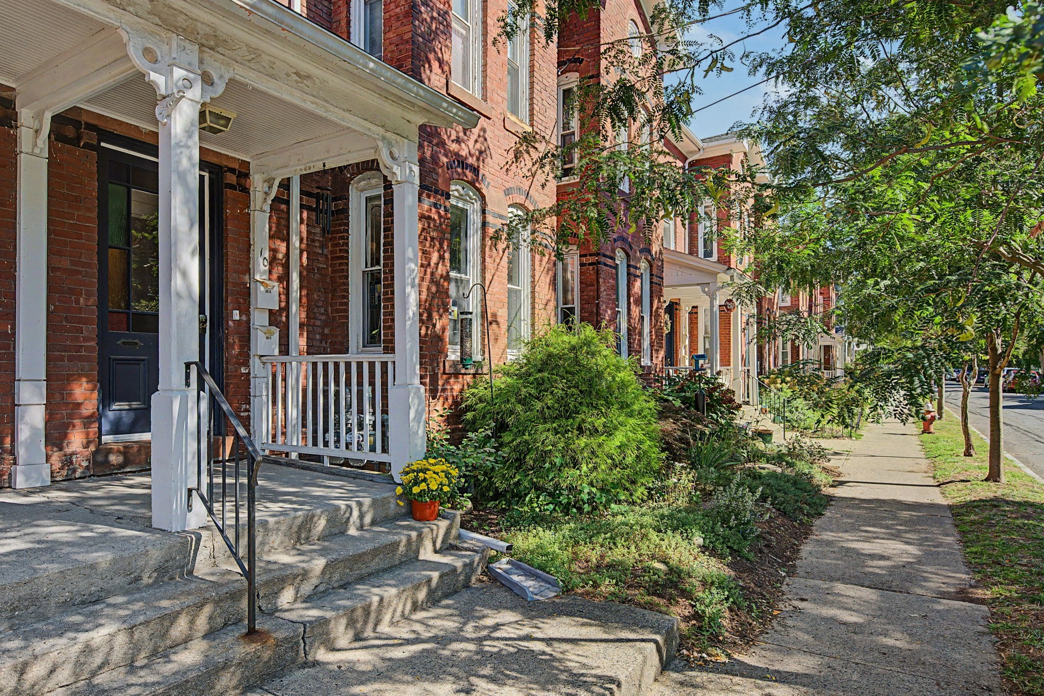 2-bed Condo at 10 A Graves Ave # A, Northampton
