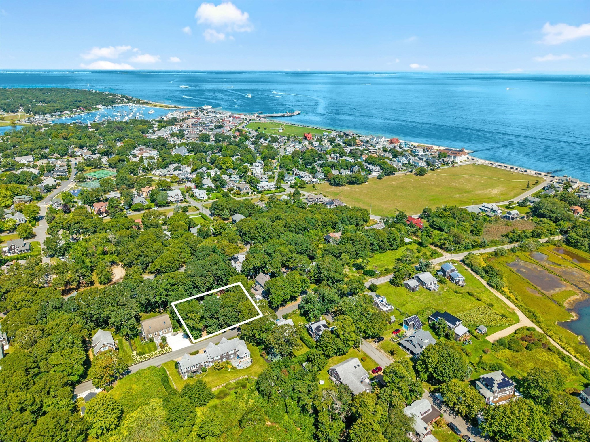 3-bed Single Family at 61 Canonicus Ave, Oak Bluffs