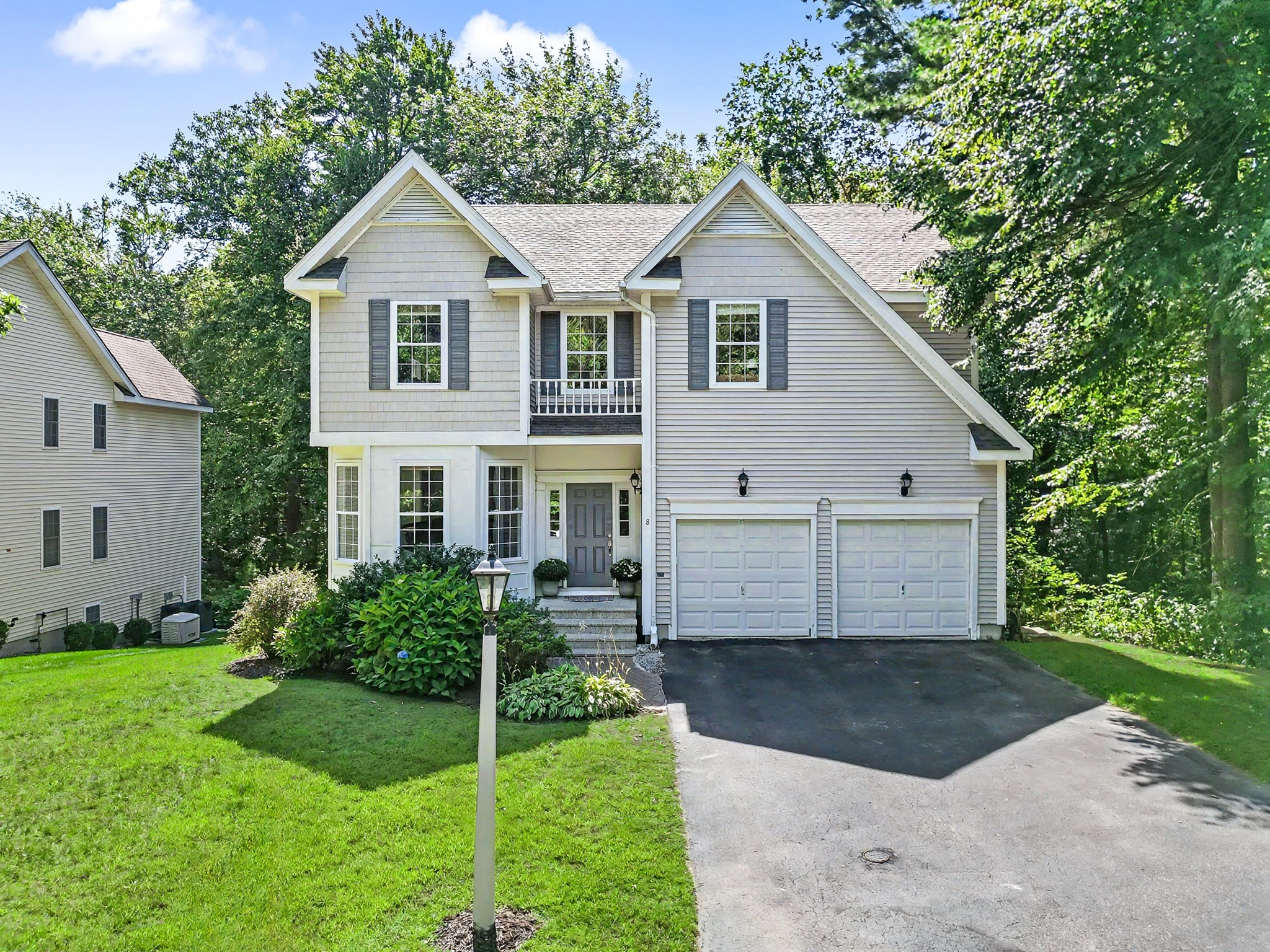 4-bed Single Family at 8 Southwood Dr # 8, Southborough