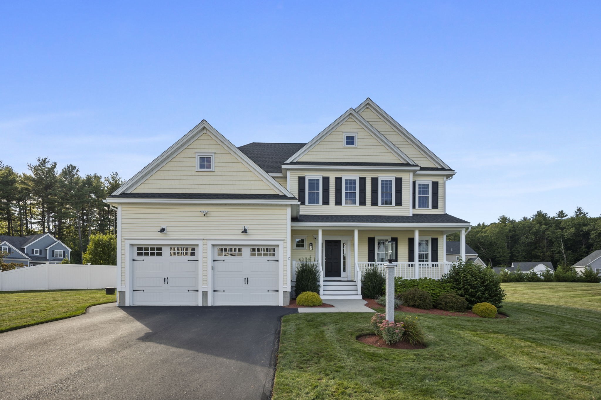 Casa Unifamiliar de 4 quartos em 2 Edward Dr, Littleton