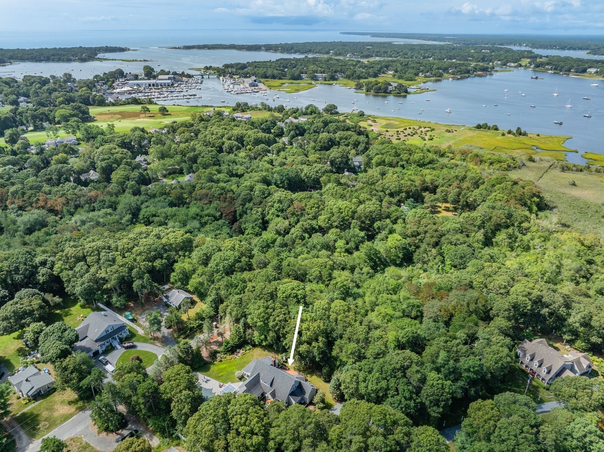 4-bed Single Family at 55 Seapuit Rd, Barnstable