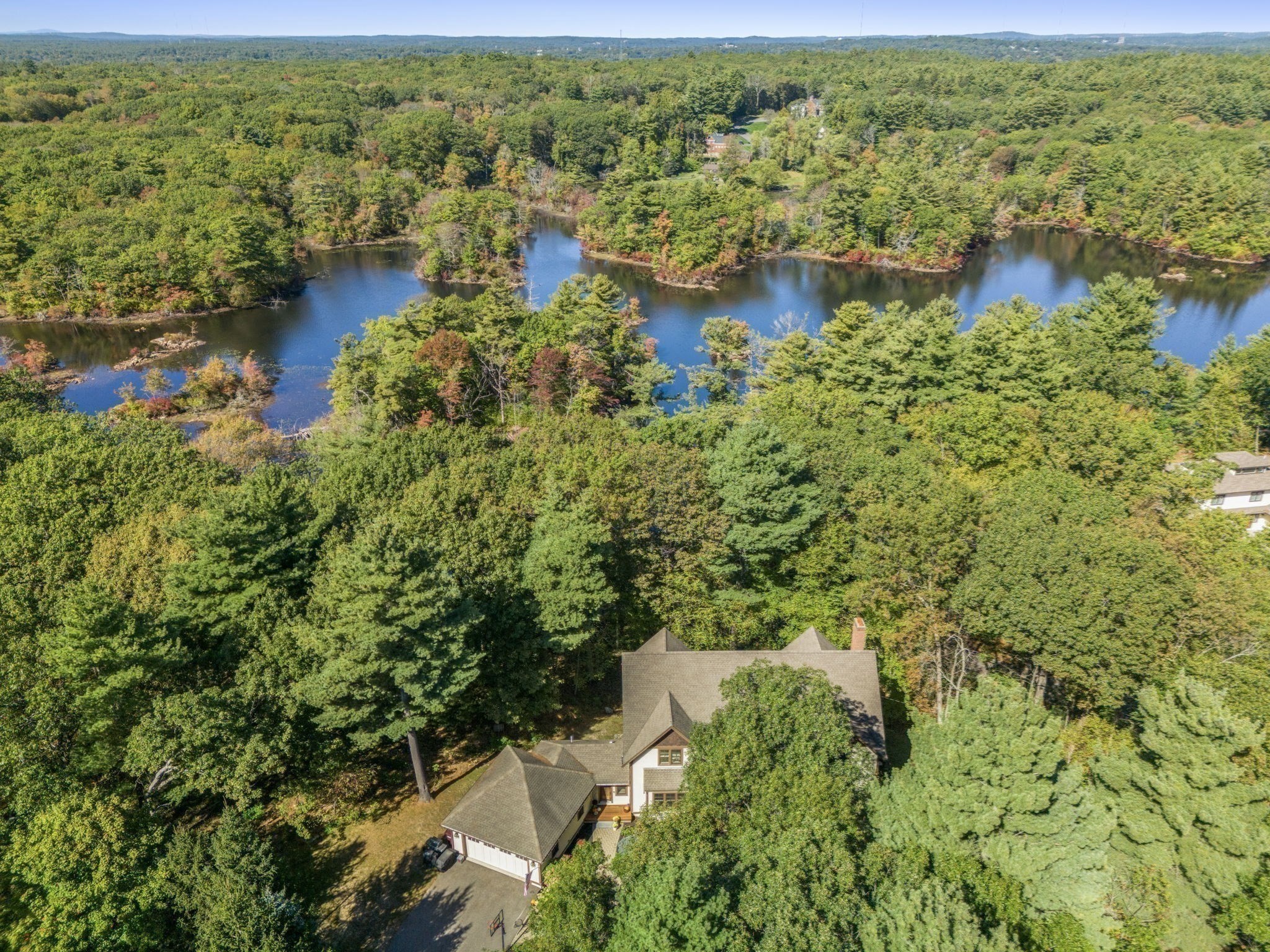 Casa Unifamiliar de 5 quartos em 250 Meadowbrook Road, Dedham