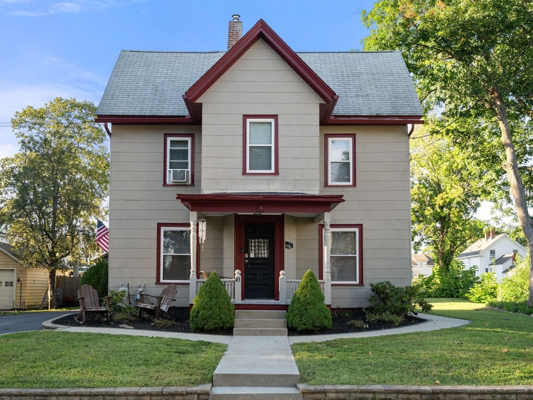 4-bed Multi-Family at 43 Pleasant St, Hudson