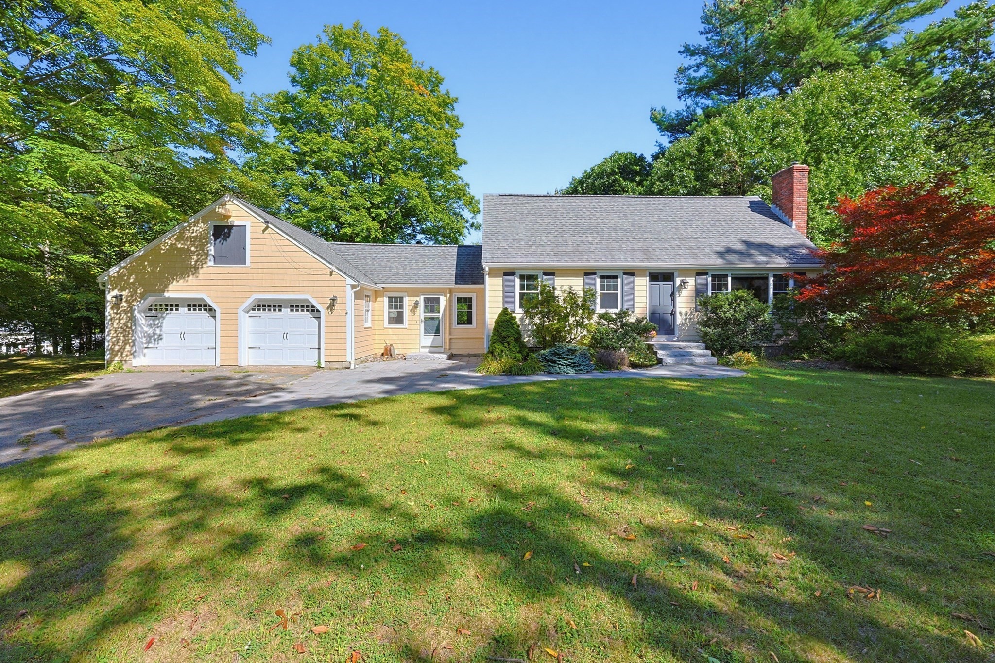 4-bed Single Family at 320 Newton Street, Northborough