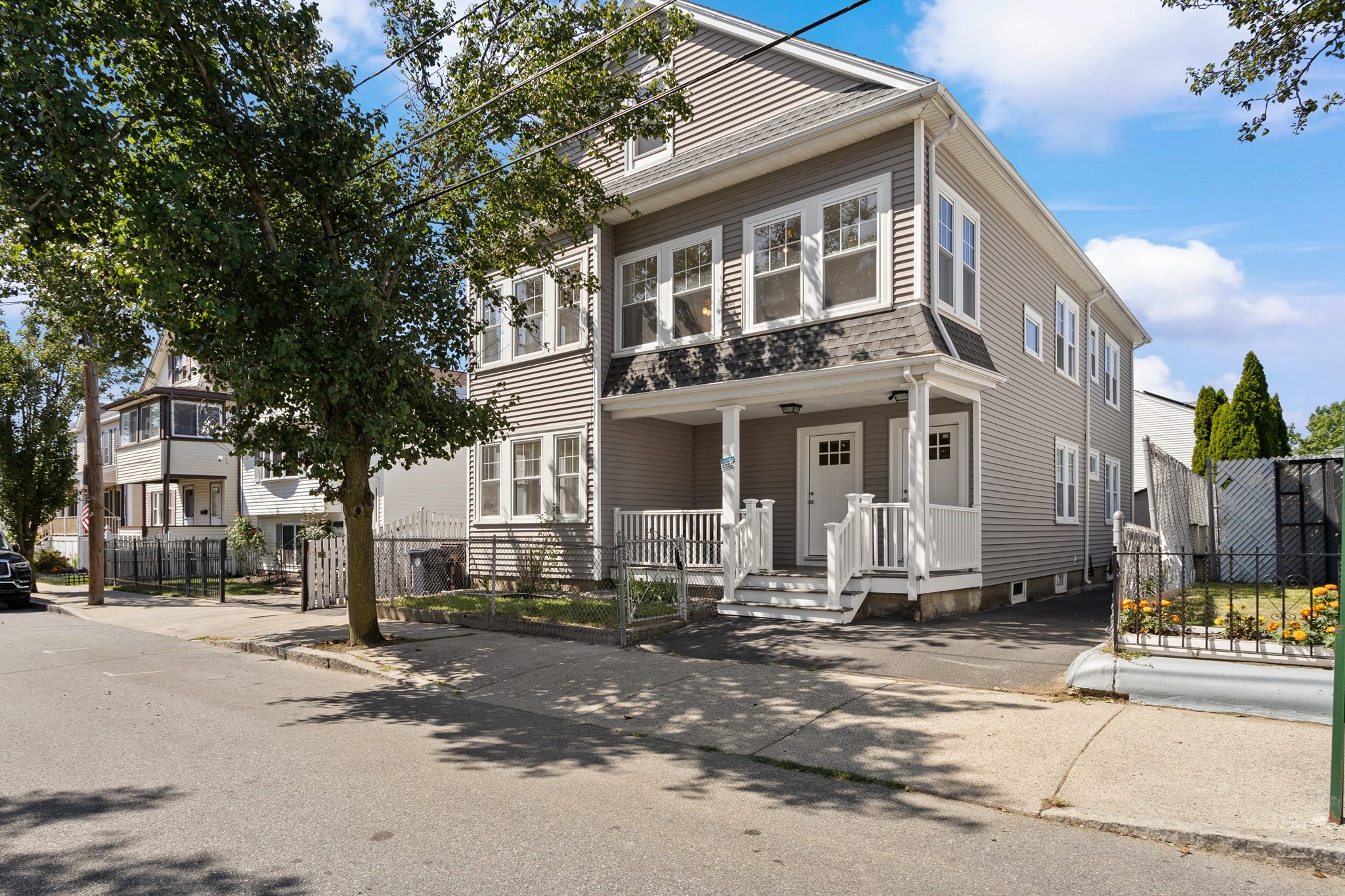 8-bed Multi-Family at 28 Windsor St, Everett