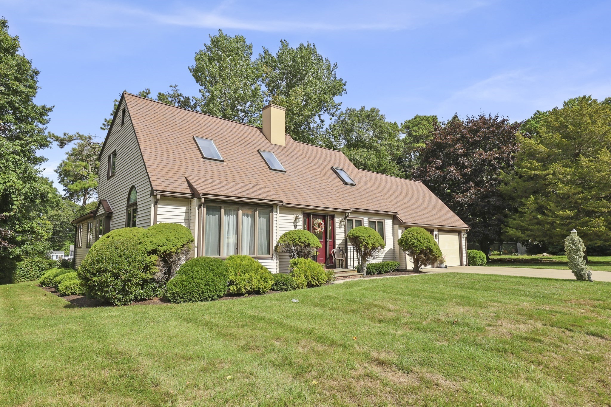 3-bed Single Family at 60 Lakewood Drive, Plymouth