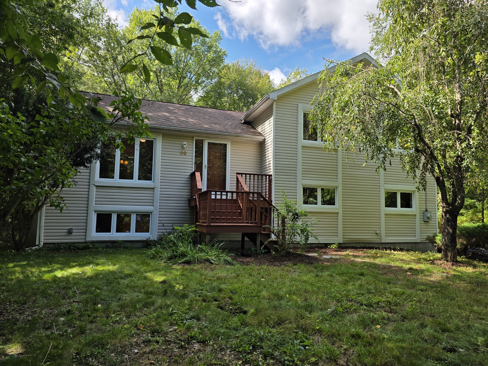 Casa Unifamiliar de 3 quartos em 66 Summer St, Westborough