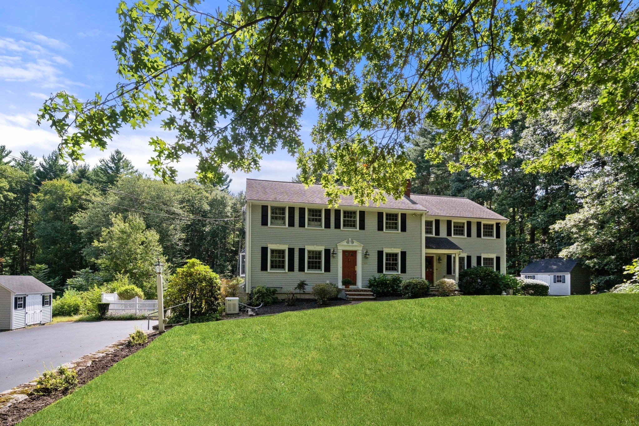 Casa Unifamiliar de 5 quartos em 681 High Street, Walpole
