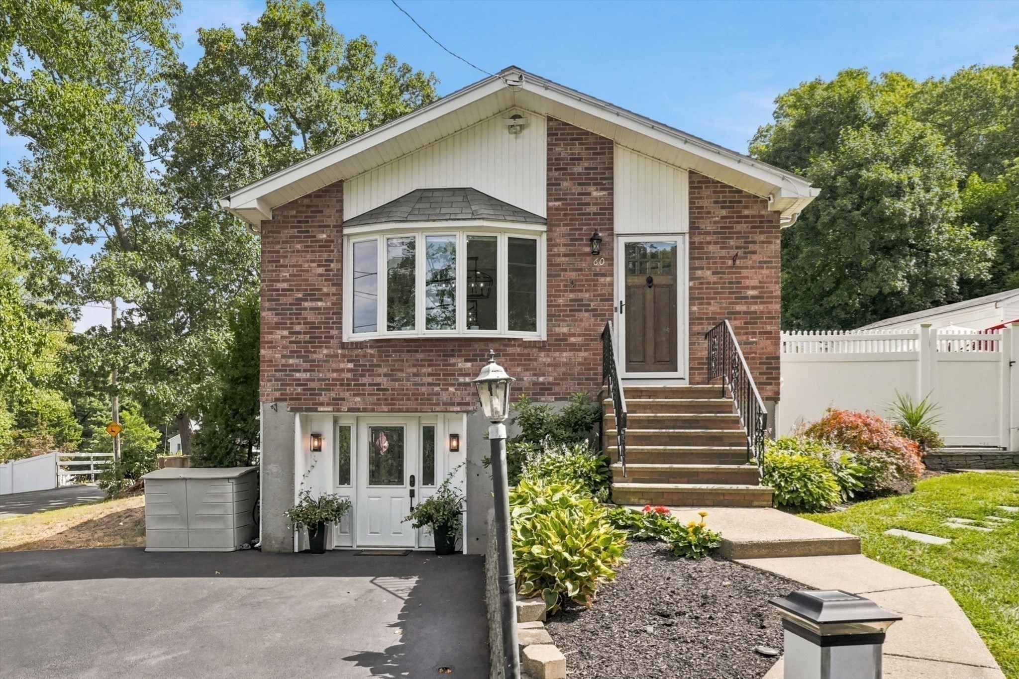 3-bed Single Family at 60 Hobson St, Saugus