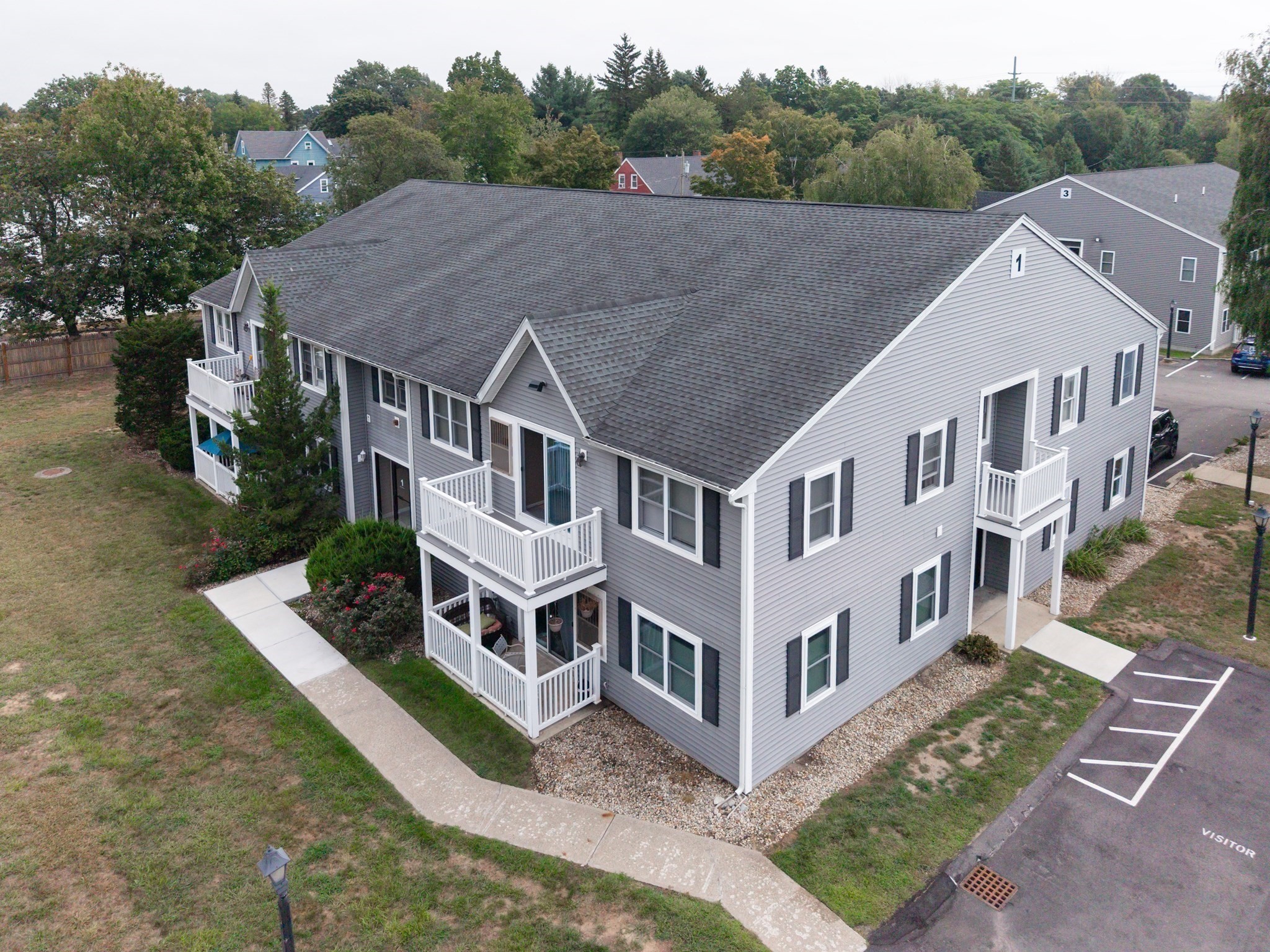 Condomínio de 2 quartos em 450 Somerset Ave # 5, Taunton