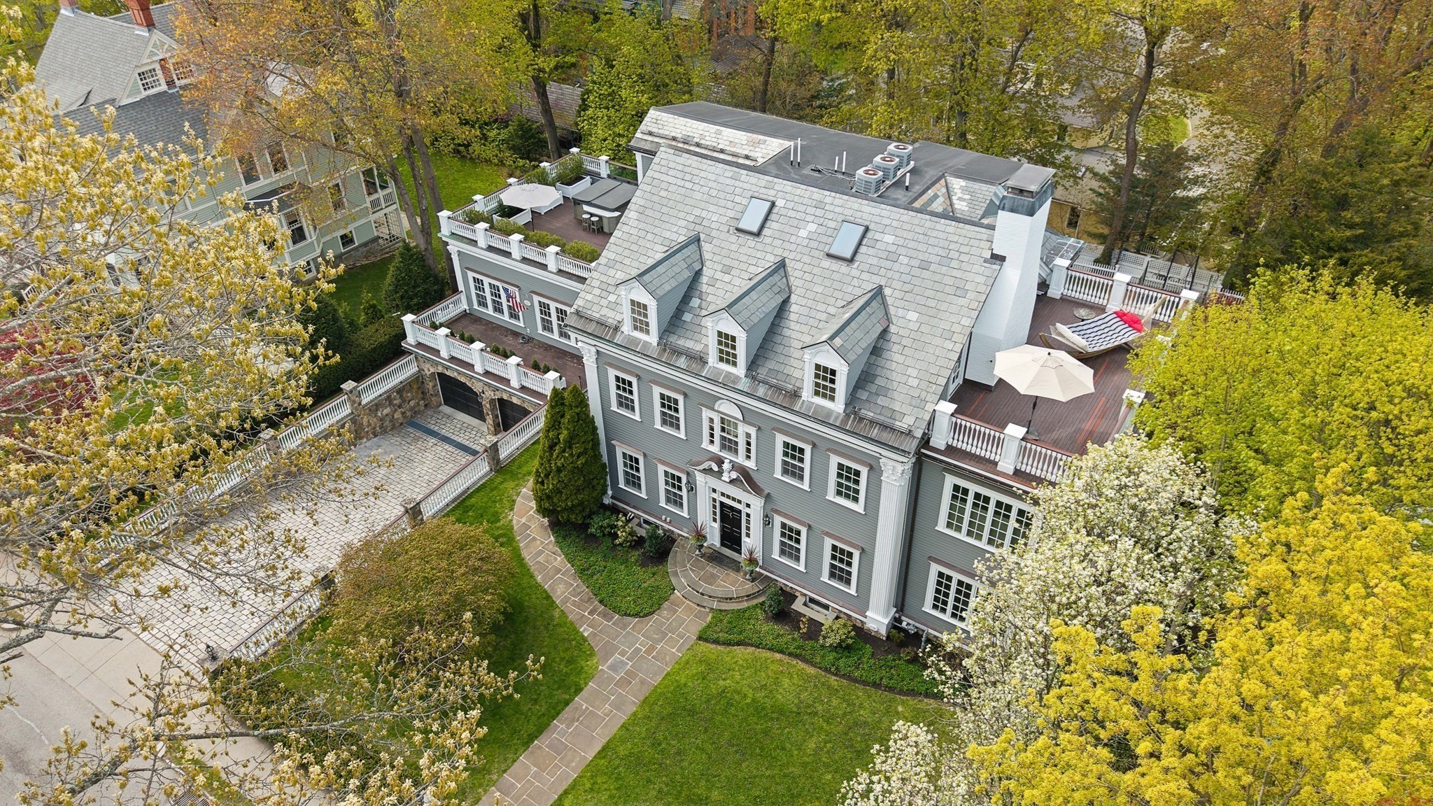 7-bed Single Family at 95 Temple St, Newton