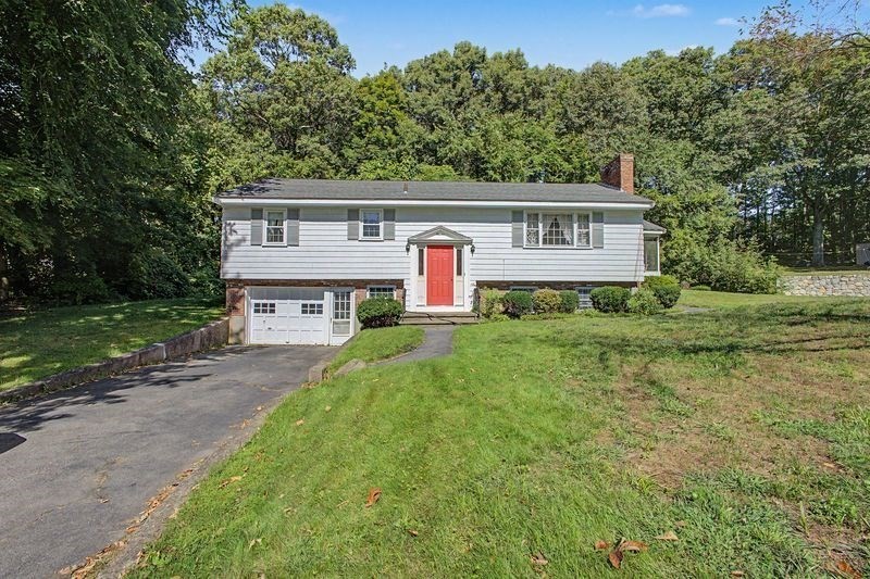 3-bed Single Family at 11 Federal Street, Blackstone