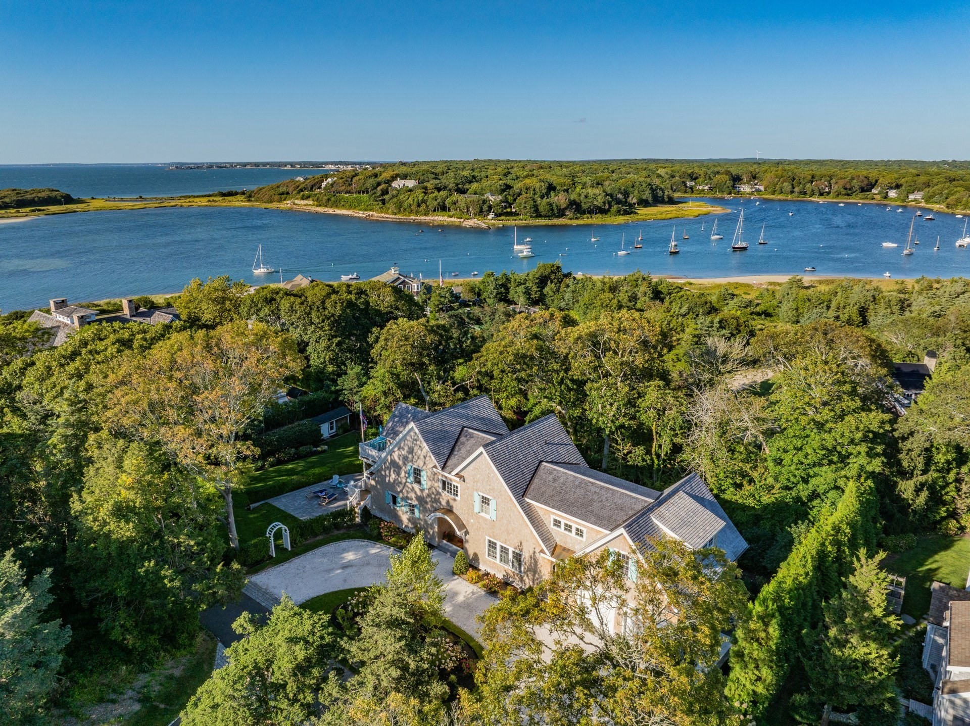 Casa Unifamiliar de 3 quartos em 133 Associates Road, Falmouth