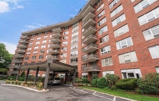 1-bed Condo at 280 Boylston Street # 908, Newton