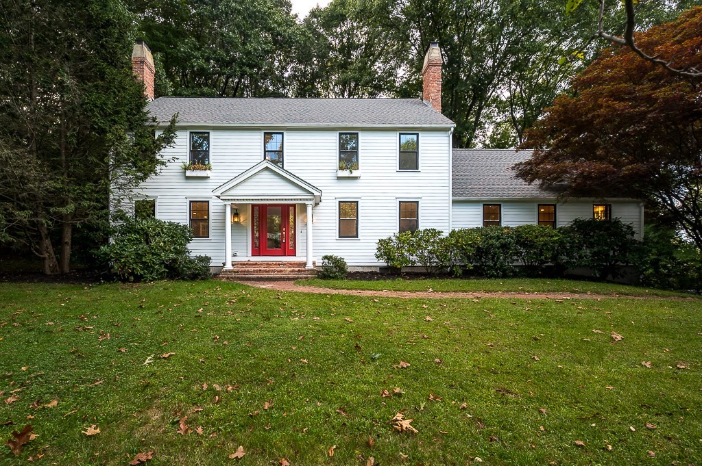 4-bed Single Family at 6 Olde Meetinghouse Road, Westborough