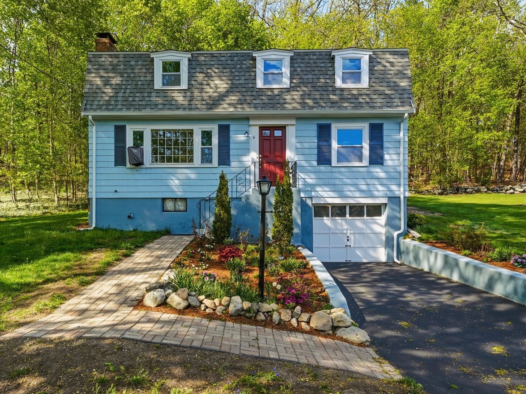 4-bed Single Family at 6 Brookside Ave, Lexington