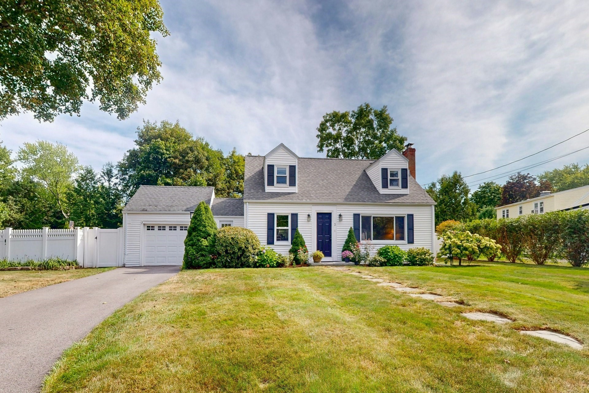 3-bed Single Family at 3 Remsen Ave, Medfield