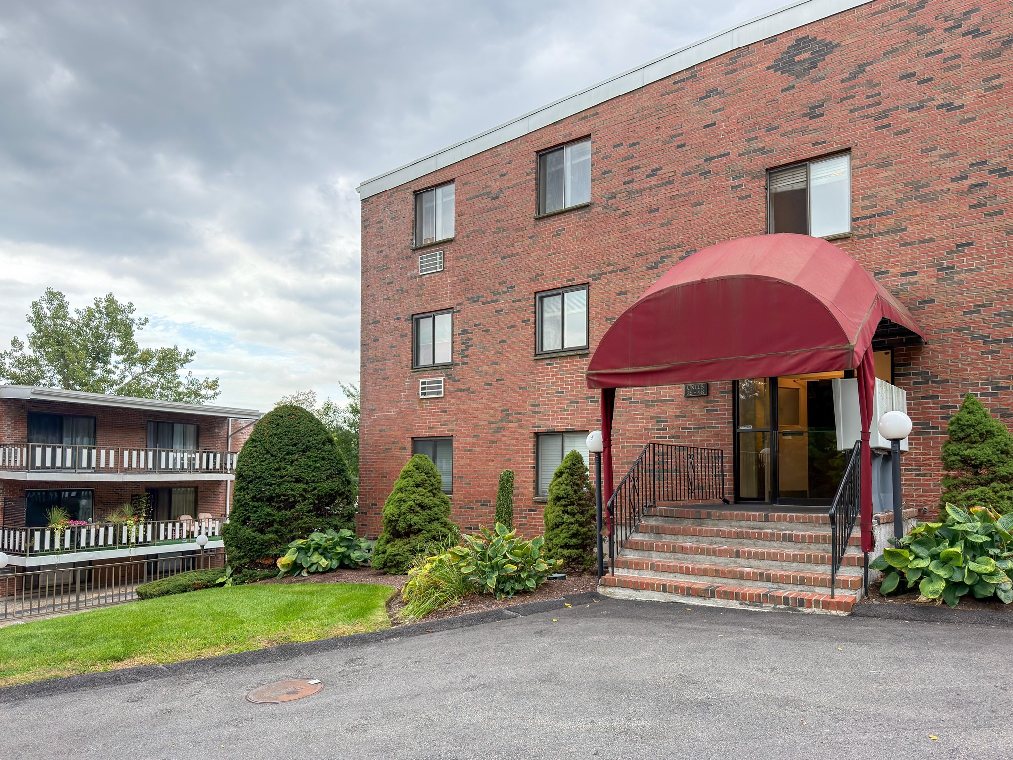 1-bed Condo at 80 N Warren St # 37, Woburn