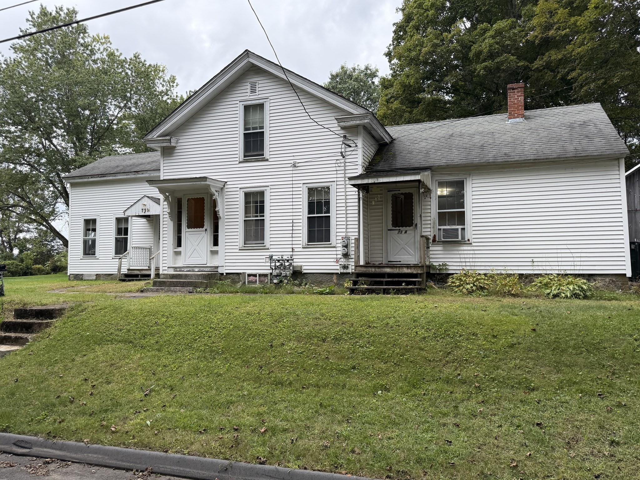 5-bed Multi-Family at 73 School St, Warren