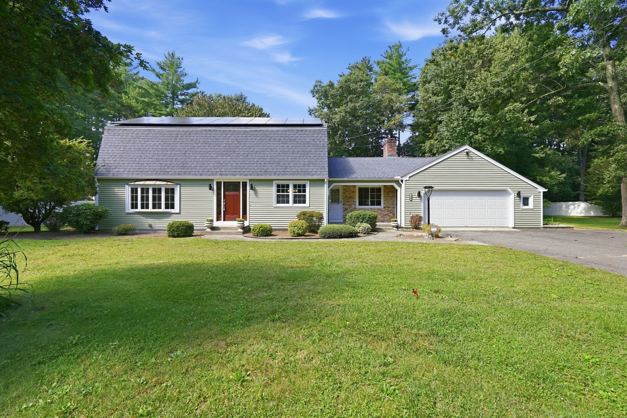 4-bed Single Family at 1105 Stony Hill Rd, Wilbraham