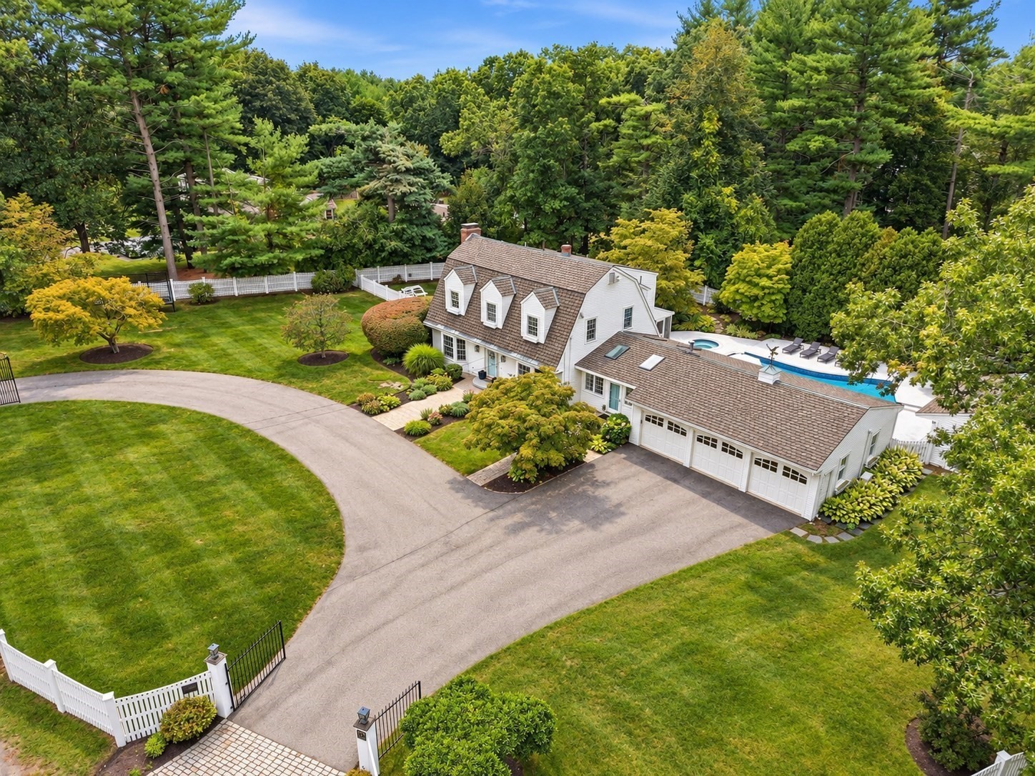 4-bed Single Family at 276 Andover St, Andover