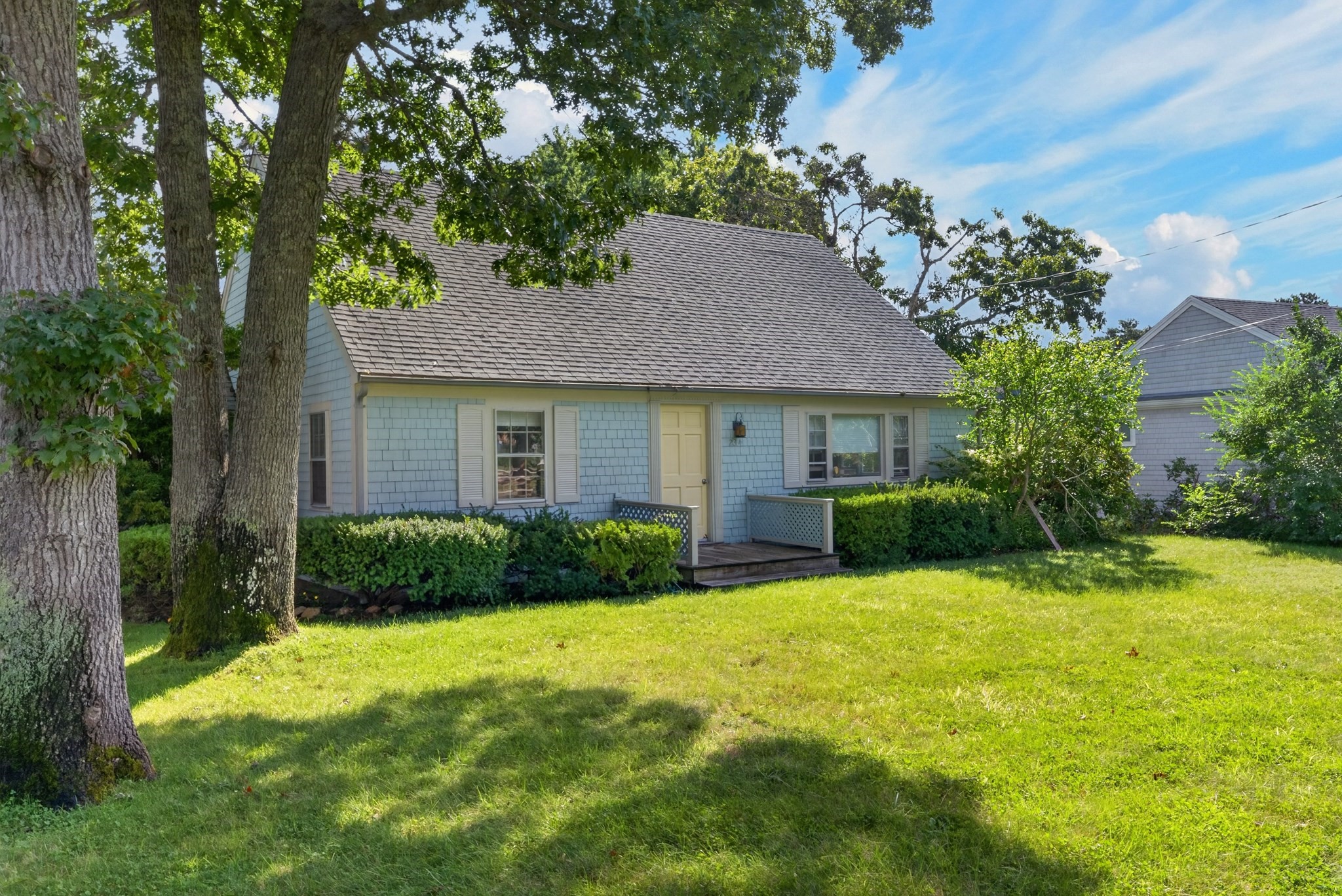 5-bed Single Family at 234 County Road, Oak Bluffs