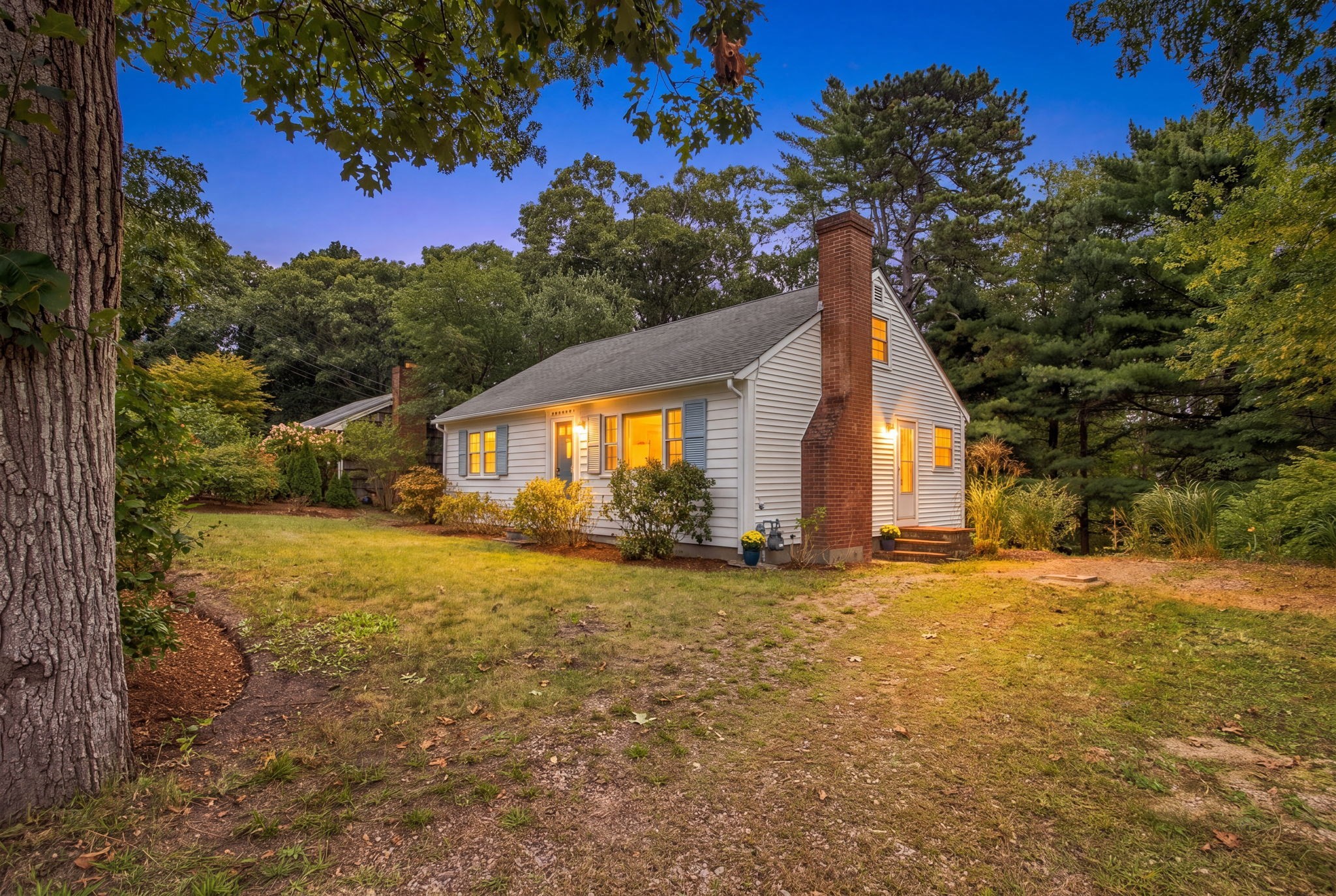 3-bed Single Family at 172 Telegraph Rd, Dennis