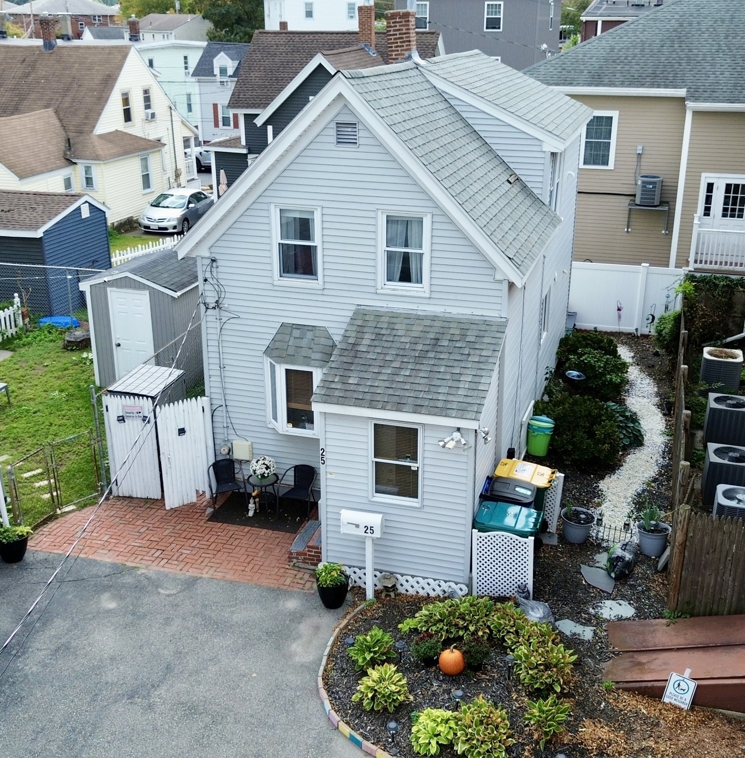 2-bed Single Family at 25 Union St, Woburn