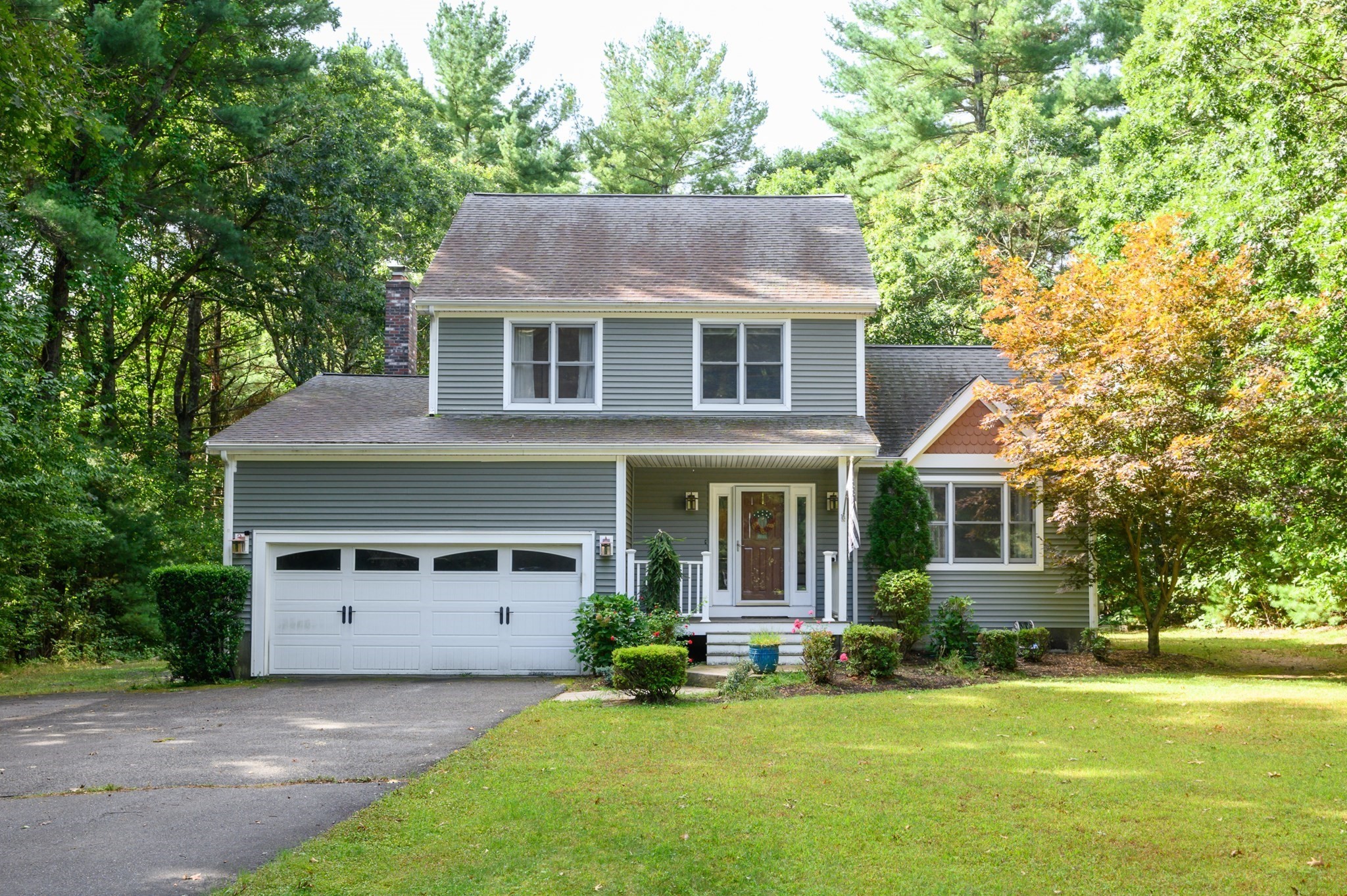 3-bed Single Family at 37 Phyllis Rd, Foxboro