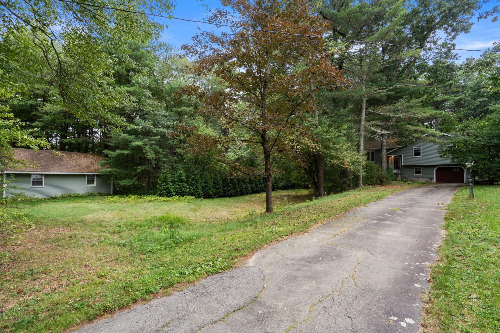 3-bed Single Family at 145 White Pond Rd, Hudson