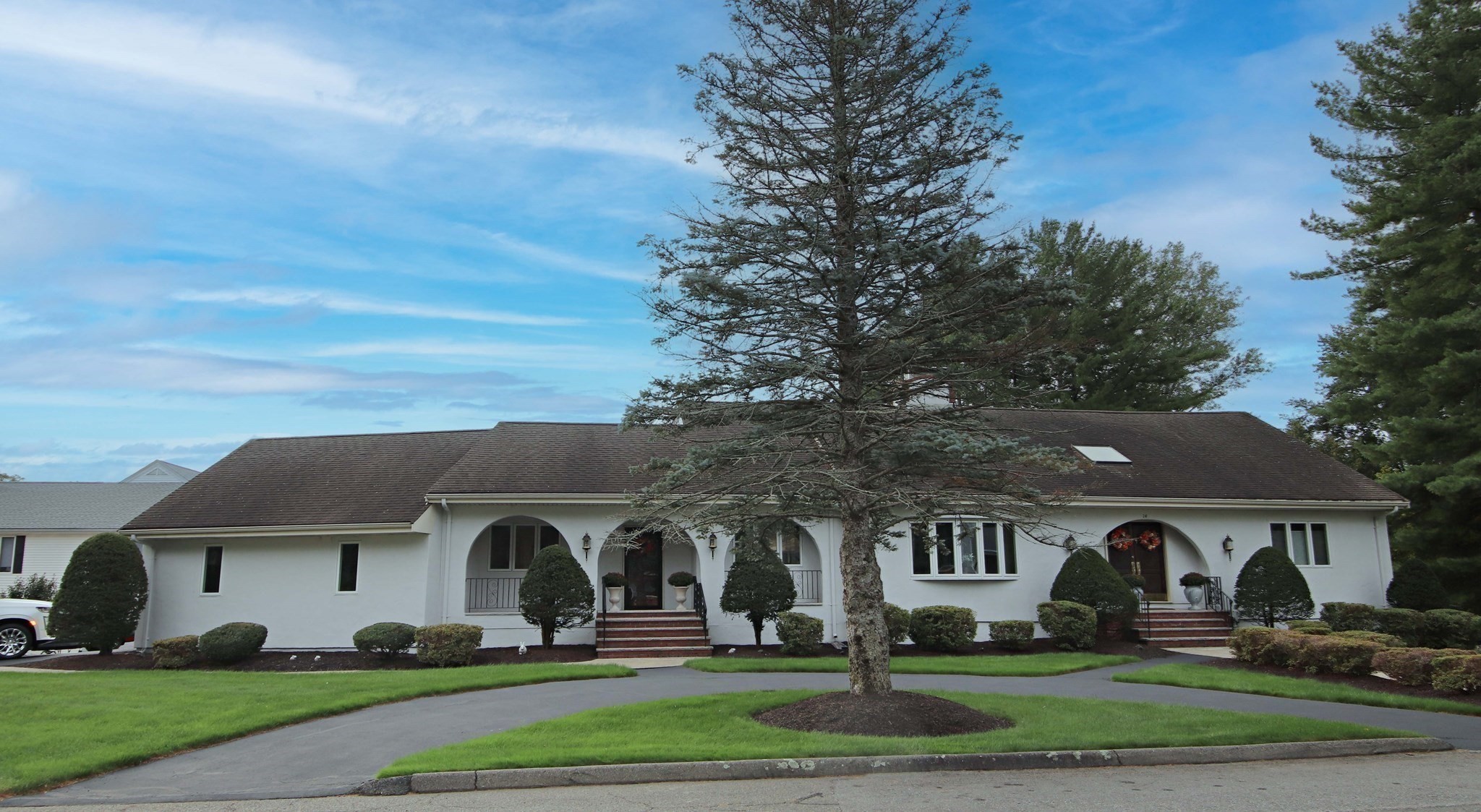 Casa Unifamiliar de 5 quartos em 14 Arrowhead Drive, Saugus