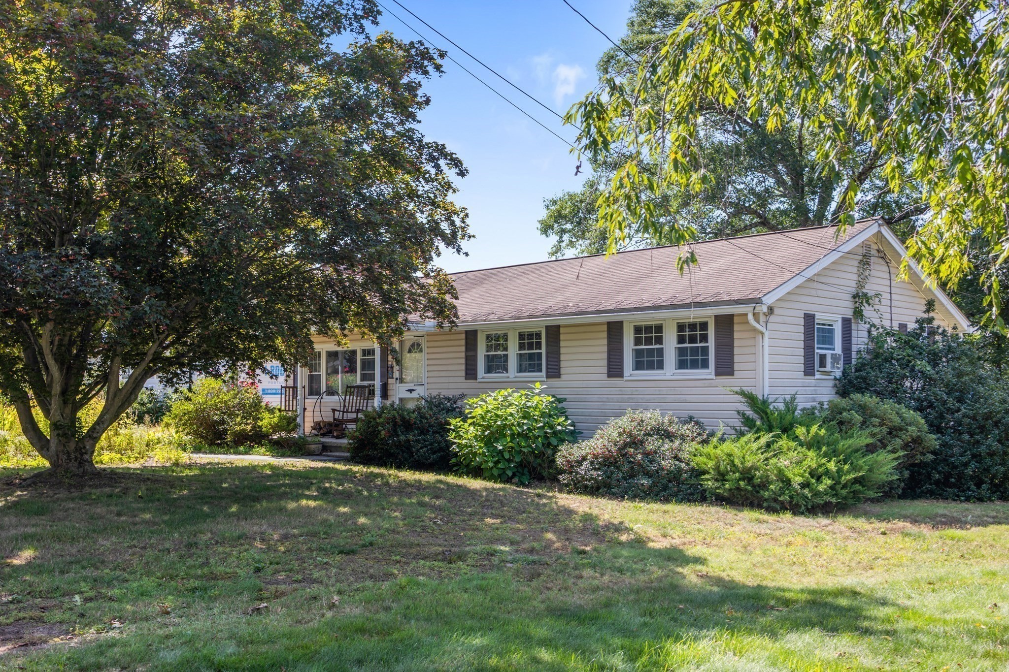 3-bed Single Family at 23 Pearson St, Chelmsford